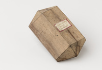 M 12326
<br/>
Arsenic sulfuré rouge sexoctonal
<br/>
<em>Häuy, René Just</em>